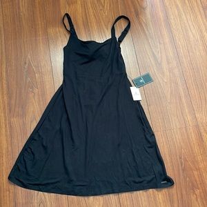 Volcom beach or city black dress S NWT